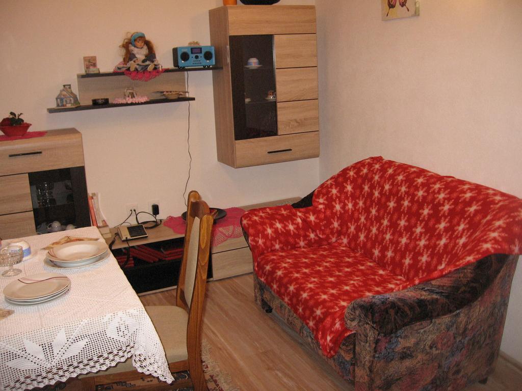 Apartments Alen بازين المظهر الخارجي الصورة